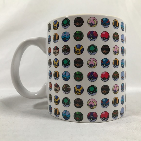 2016 Just Funky Pokémon Pokeball 20 Fl Oz 4.25 Inch Coffee Tea Mug Cup - Picture 3 of 16